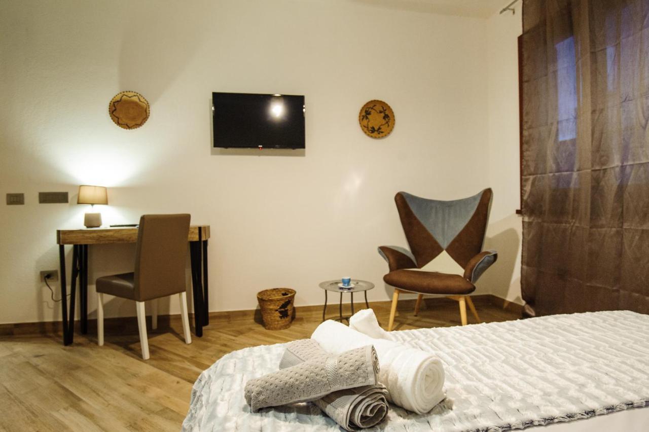 カステルサルド Ricocco Bed & Breakfast エクステリア 写真